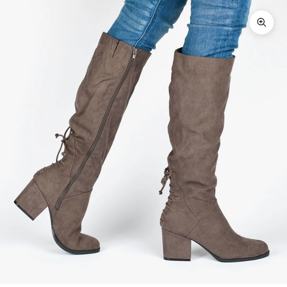 NWOT Journee Collection Grey Heeled Suede Boots, size 10XWC - Picture 9 of 9